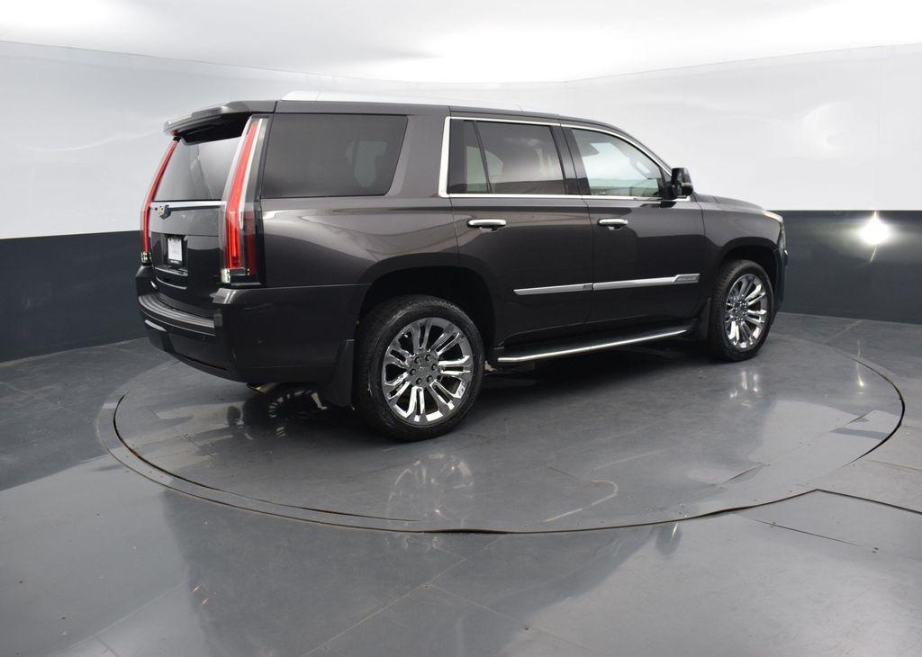 used 2017 Cadillac Escalade car, priced at $30,995