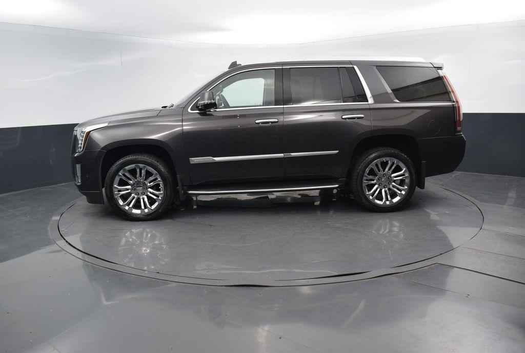 used 2017 Cadillac Escalade car, priced at $30,995
