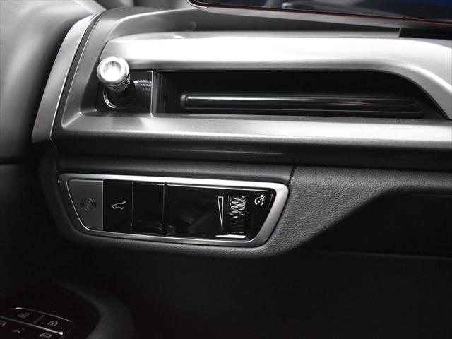 new 2026 Cadillac VISTIQ car, priced at $82,565