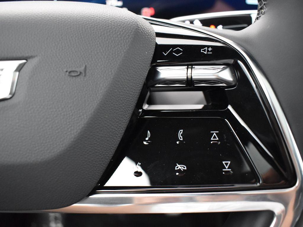 new 2026 Cadillac VISTIQ car, priced at $82,565