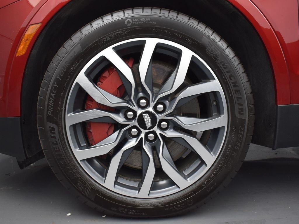 used 2023 Cadillac XT5 car, priced at $39,495