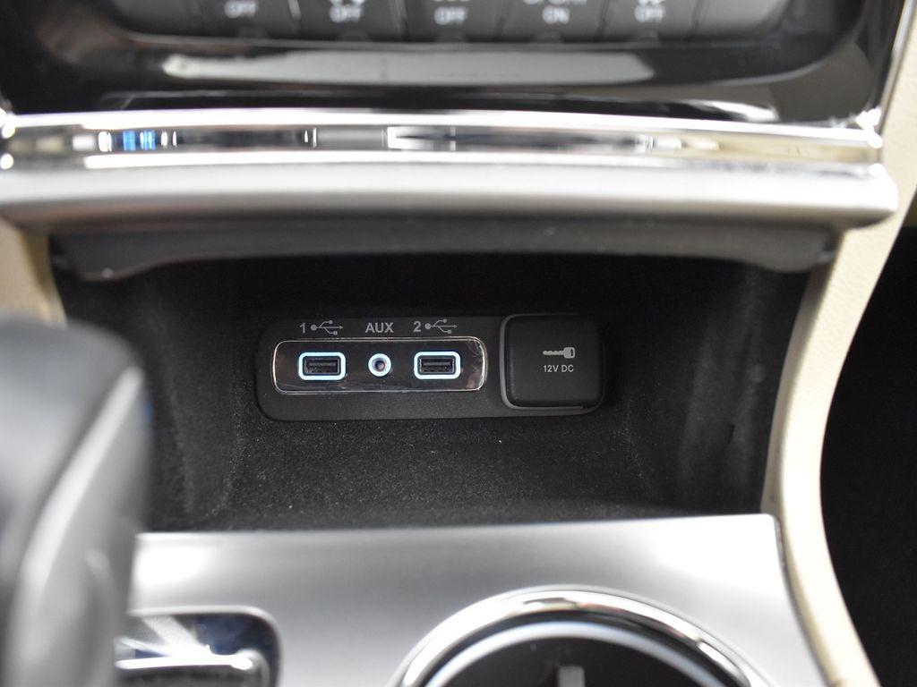 used 2021 Jeep Grand Cherokee car, priced at $21,395