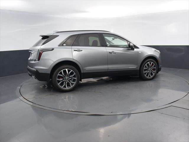 new 2025 Cadillac XT5 car, priced at $65,160