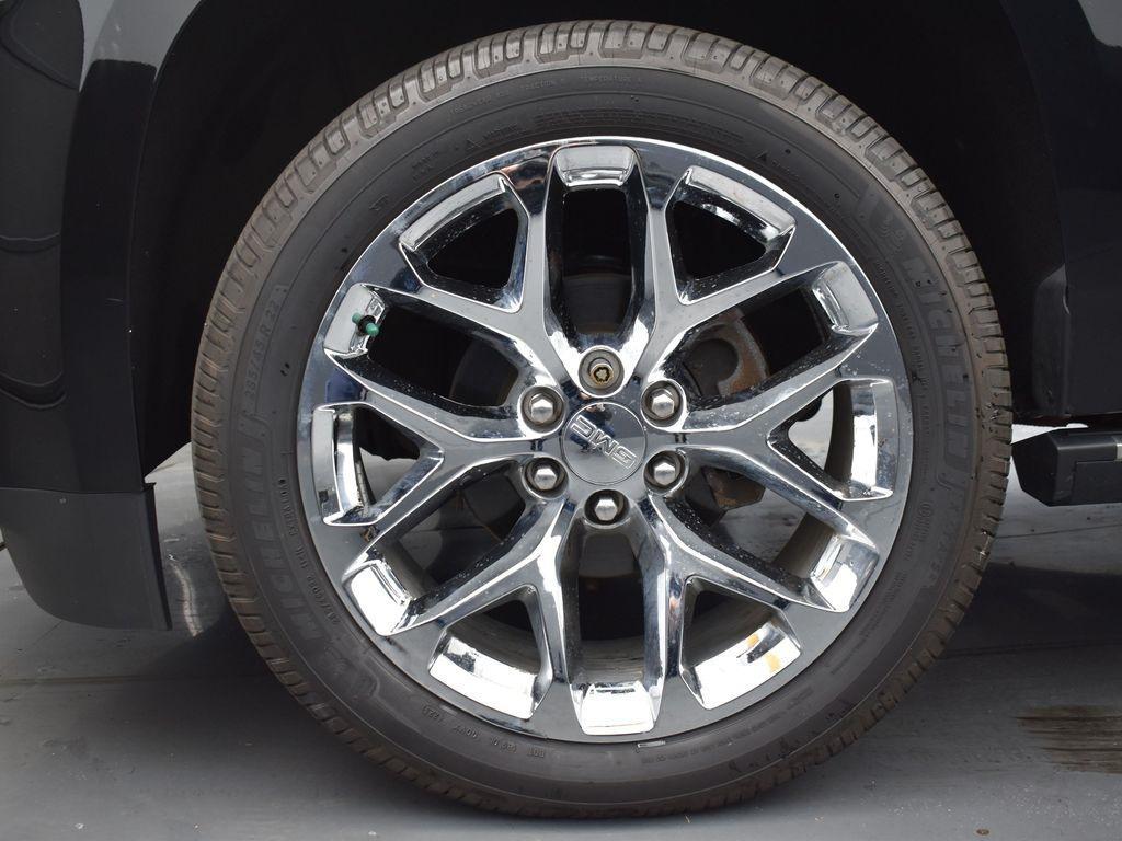 used 2018 GMC Yukon car, priced at $38,795