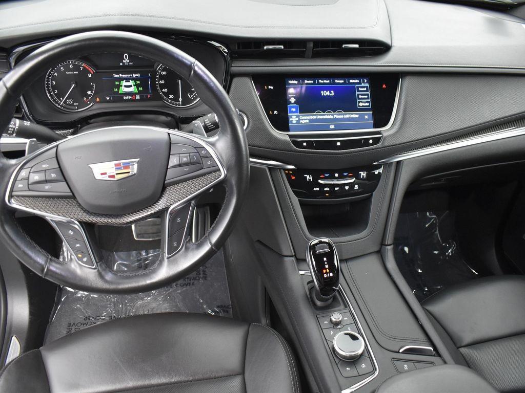 used 2021 Cadillac XT5 car, priced at $27,995