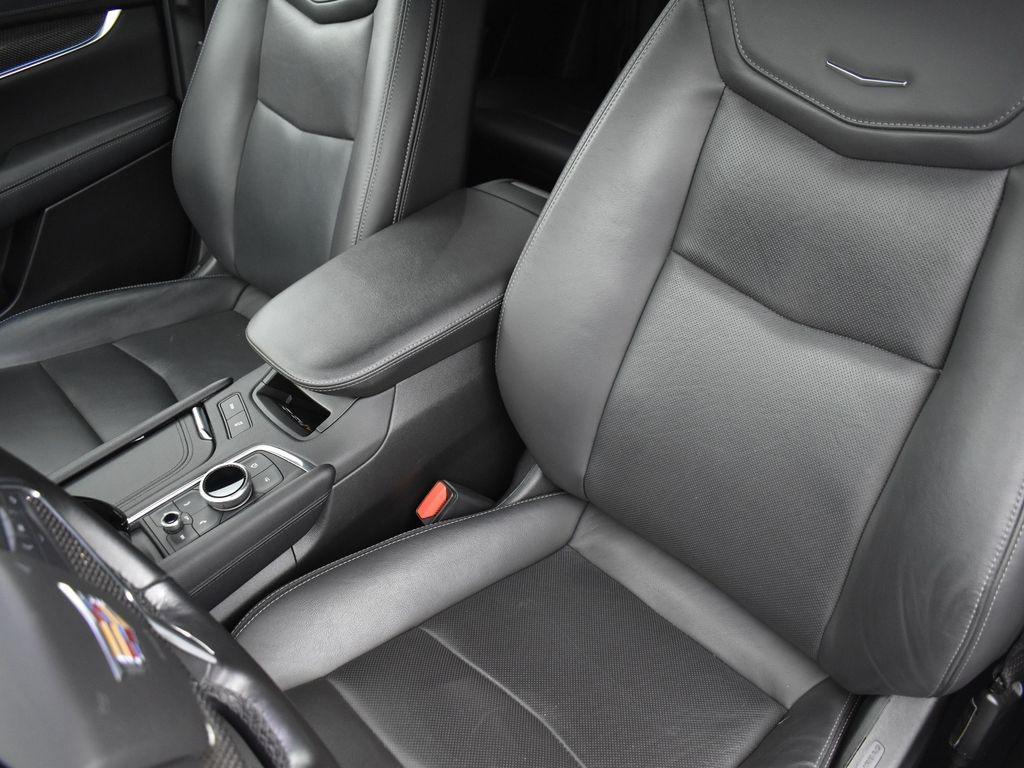 used 2021 Cadillac XT5 car, priced at $27,995