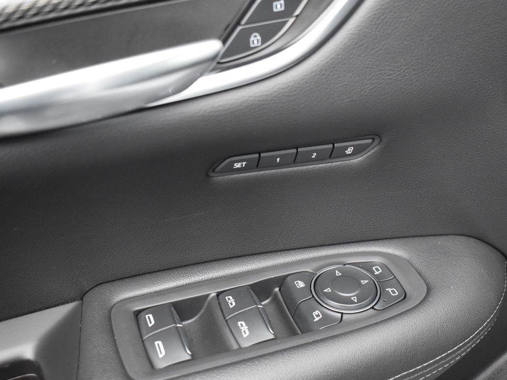 used 2021 Cadillac XT5 car, priced at $27,995