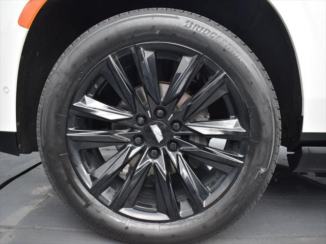 used 2021 Cadillac Escalade ESV car, priced at $73,595