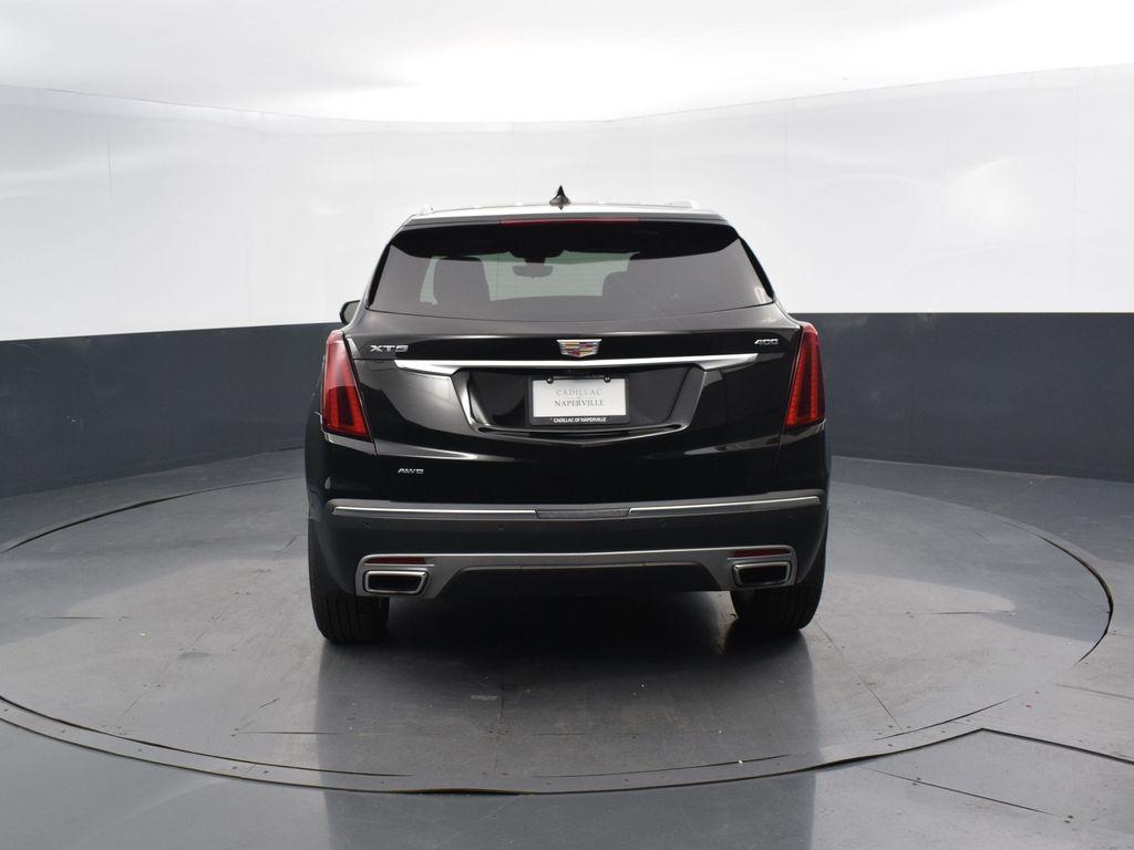 new 2025 Cadillac XT5 car, priced at $57,510