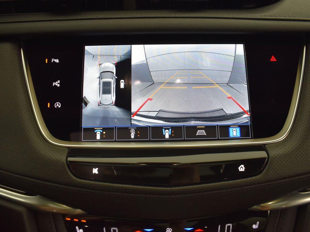 new 2025 Cadillac XT5 car, priced at $57,510