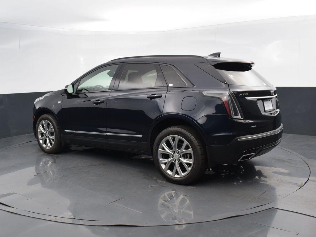 used 2021 Cadillac XT5 car, priced at $29,895