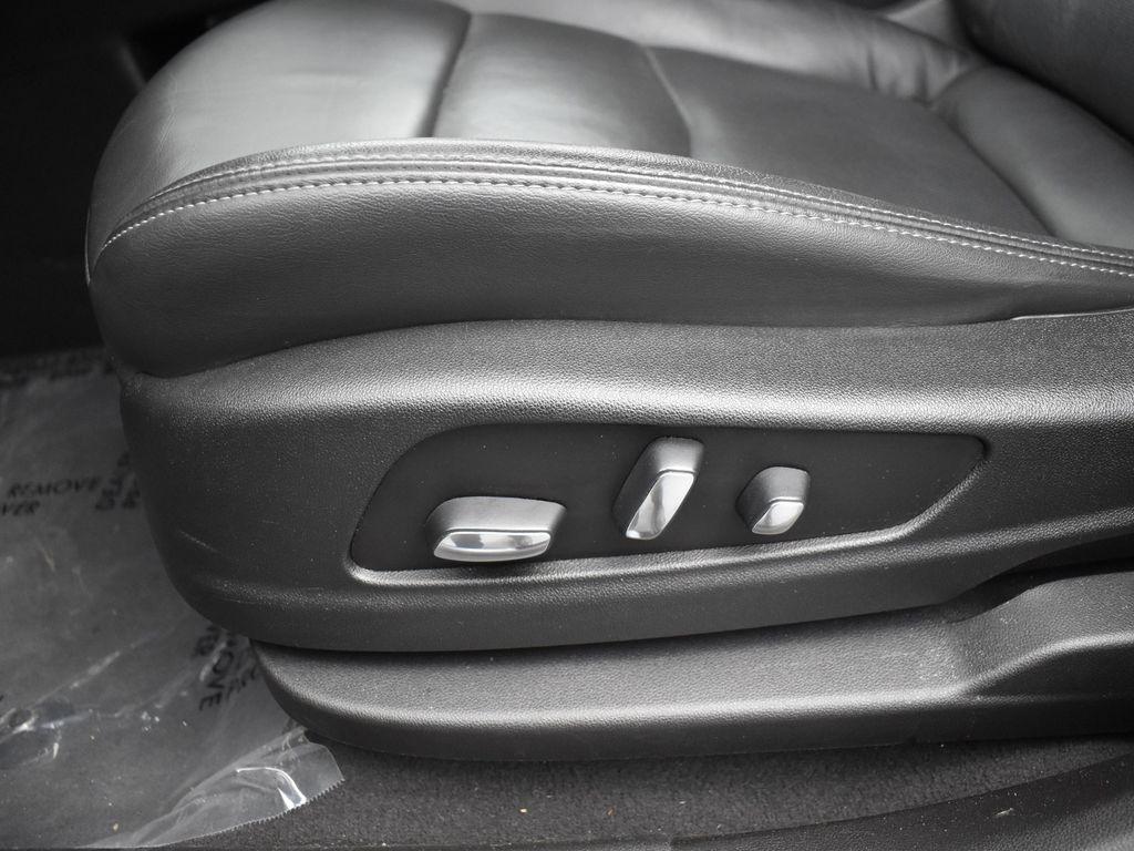 used 2020 Cadillac XT6 car, priced at $32,695