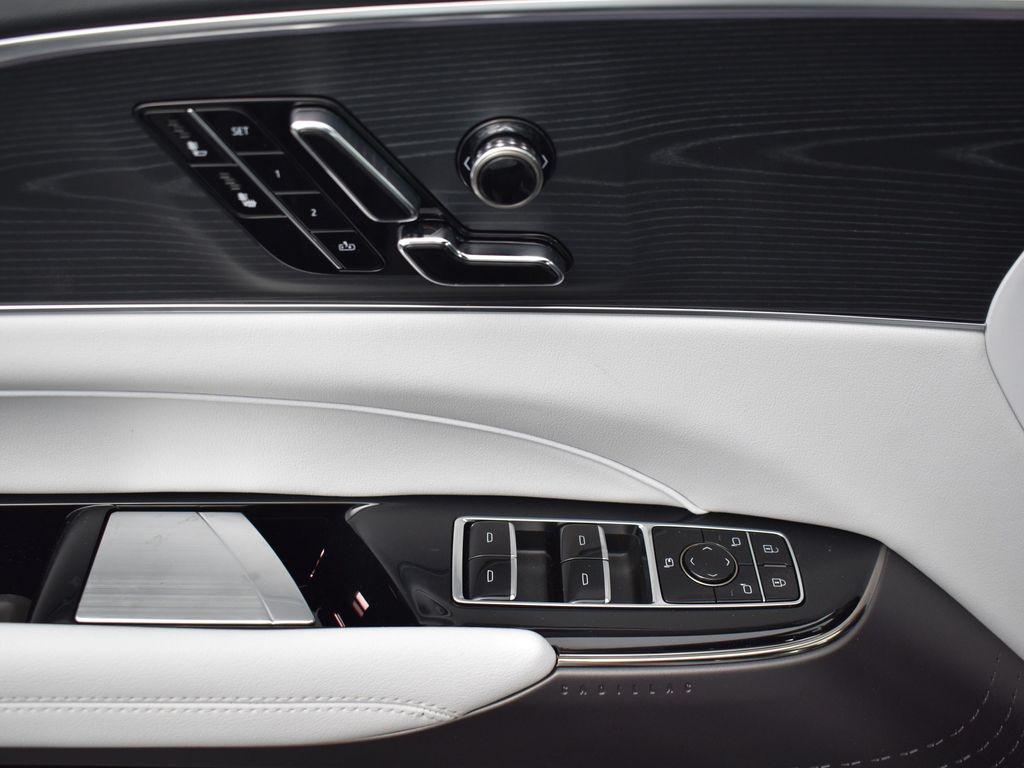 new 2025 Cadillac LYRIQ car, priced at $62,510