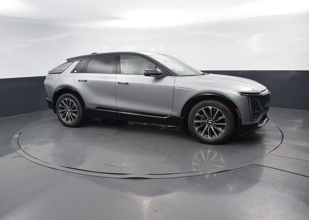 new 2025 Cadillac LYRIQ car, priced at $62,510