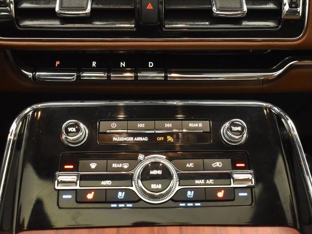 used 2024 Lincoln Navigator car, priced at $79,795