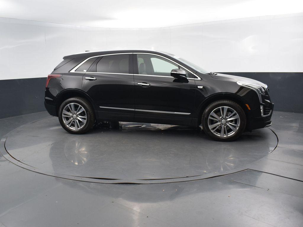 used 2024 Cadillac XT5 car, priced at $44,495