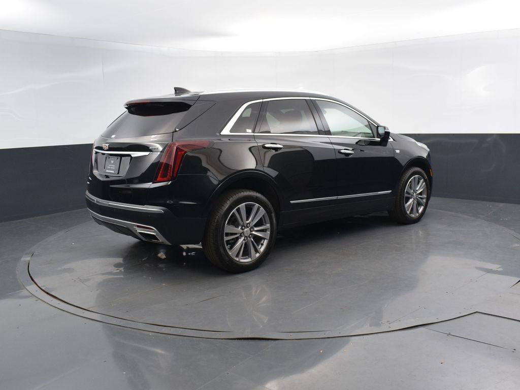 used 2024 Cadillac XT5 car, priced at $44,495
