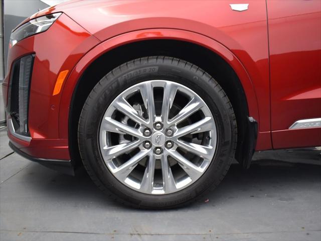 new 2025 Cadillac XT6 car, priced at $68,060