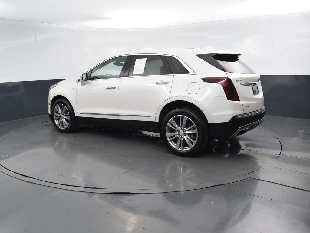 used 2024 Cadillac XT5 car, priced at $44,995