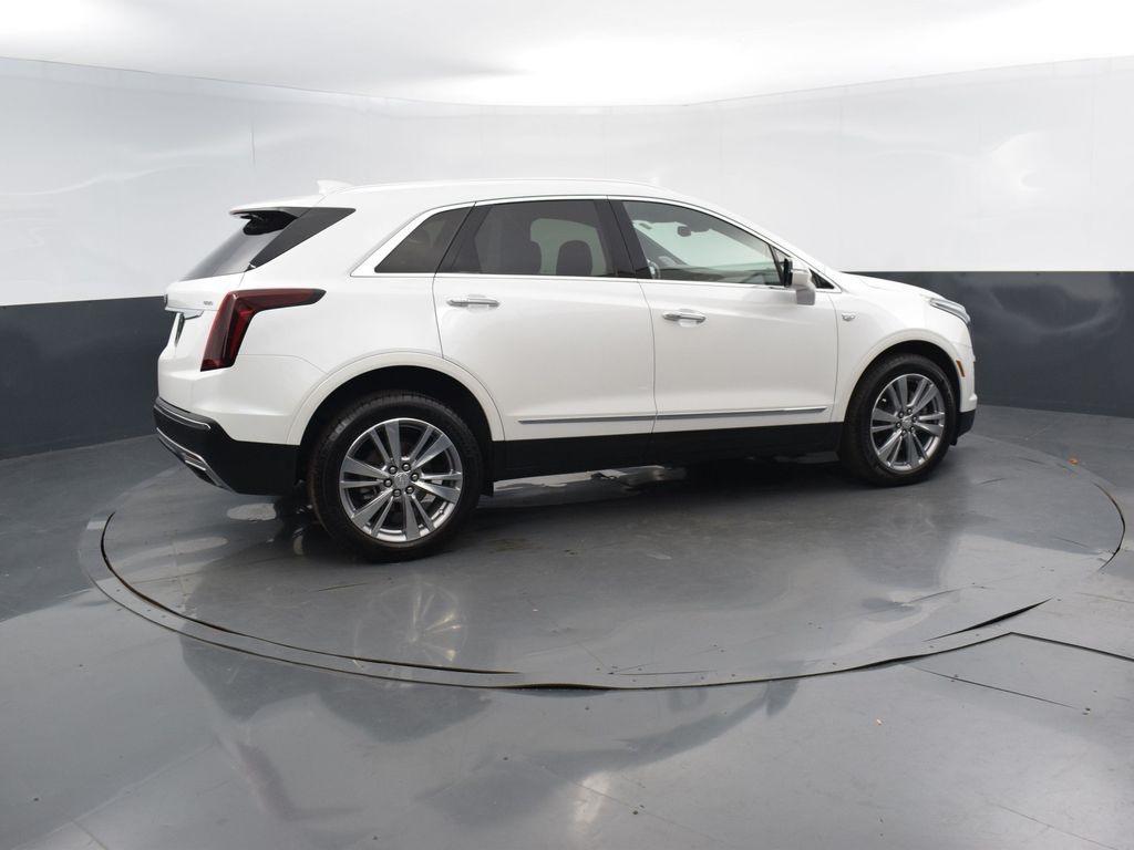 used 2024 Cadillac XT5 car, priced at $44,995