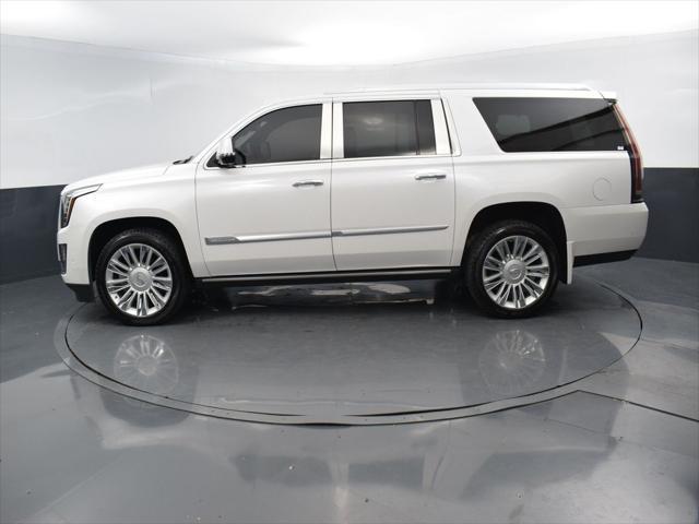 used 2020 Cadillac Escalade ESV car, priced at $43,555