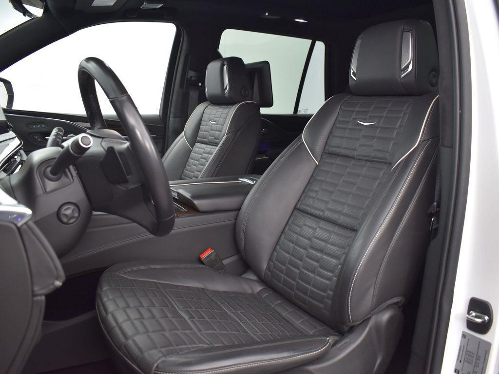 used 2023 Cadillac Escalade car, priced at $85,895