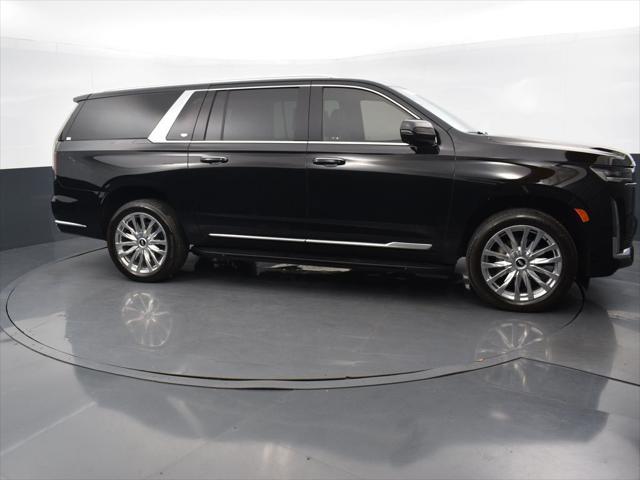 used 2023 Cadillac Escalade ESV car, priced at $86,125