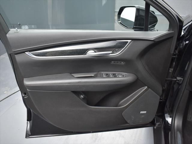used 2021 Cadillac XT5 car, priced at $32,295