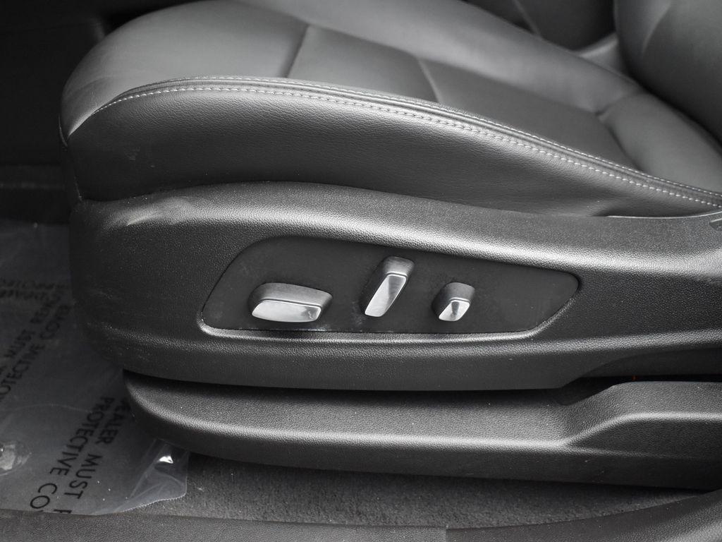 used 2023 Cadillac XT6 car, priced at $47,495