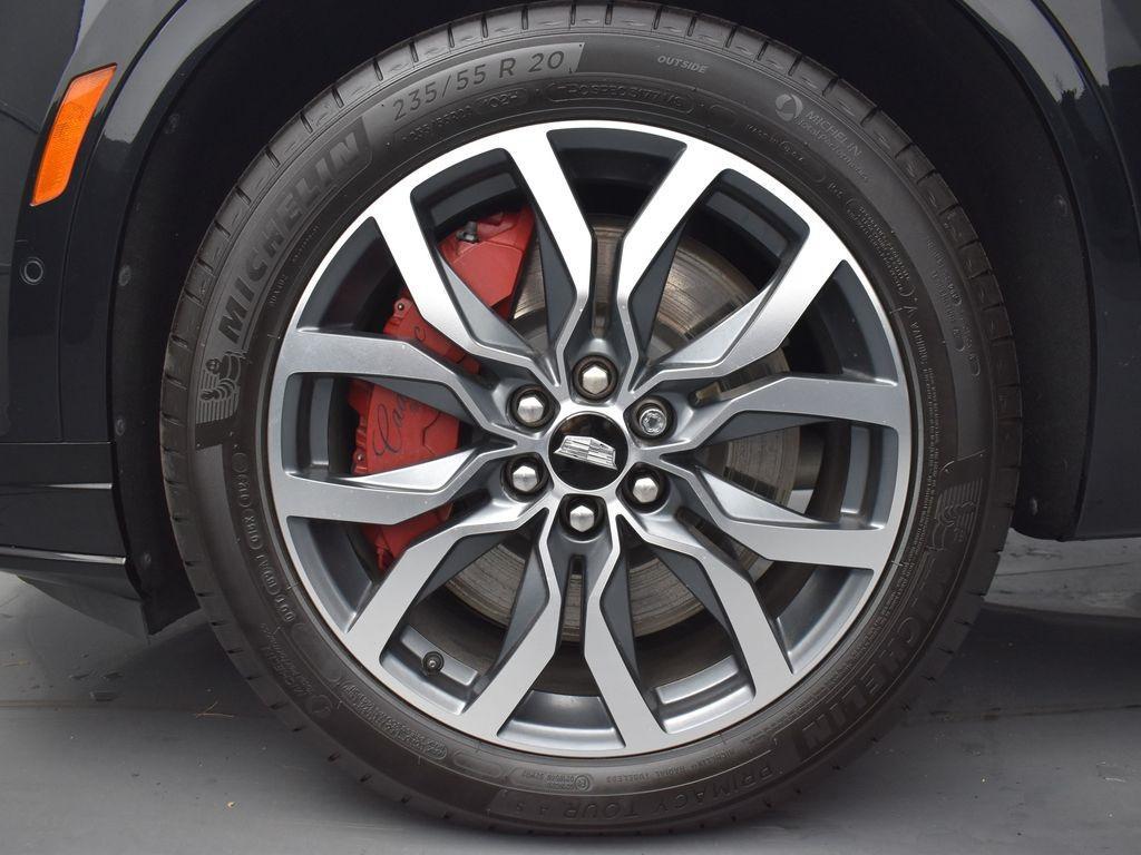 used 2023 Cadillac XT6 car, priced at $47,495