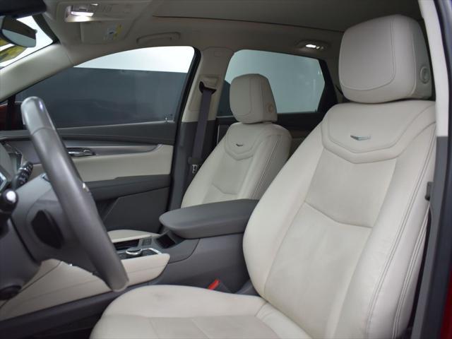 used 2021 Cadillac XT5 car, priced at $30,495
