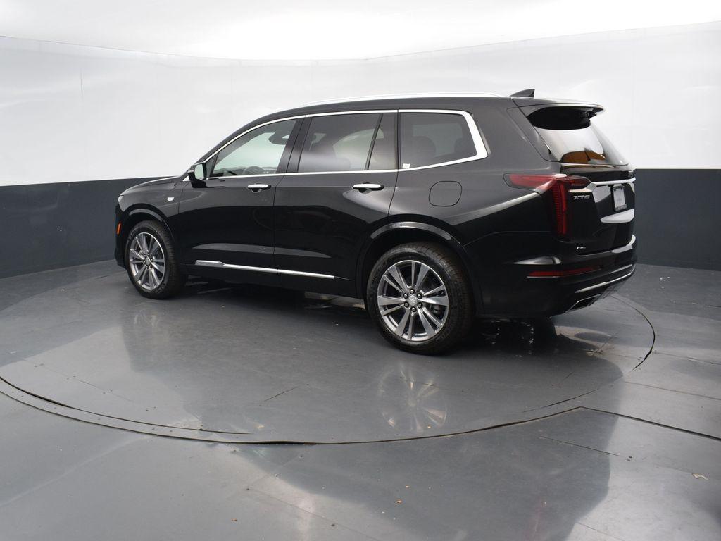 used 2024 Cadillac XT6 car, priced at $52,495
