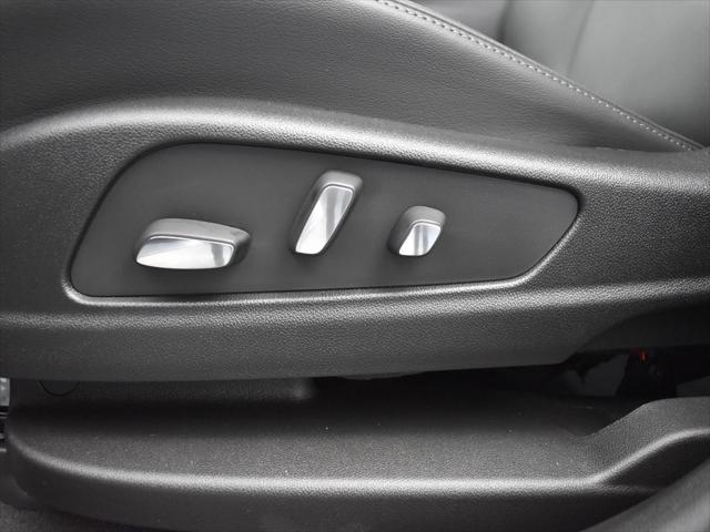 new 2025 Cadillac XT6 car, priced at $71,260