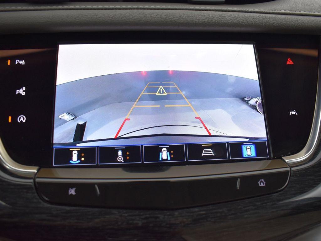 used 2022 Cadillac XT6 car, priced at $38,195