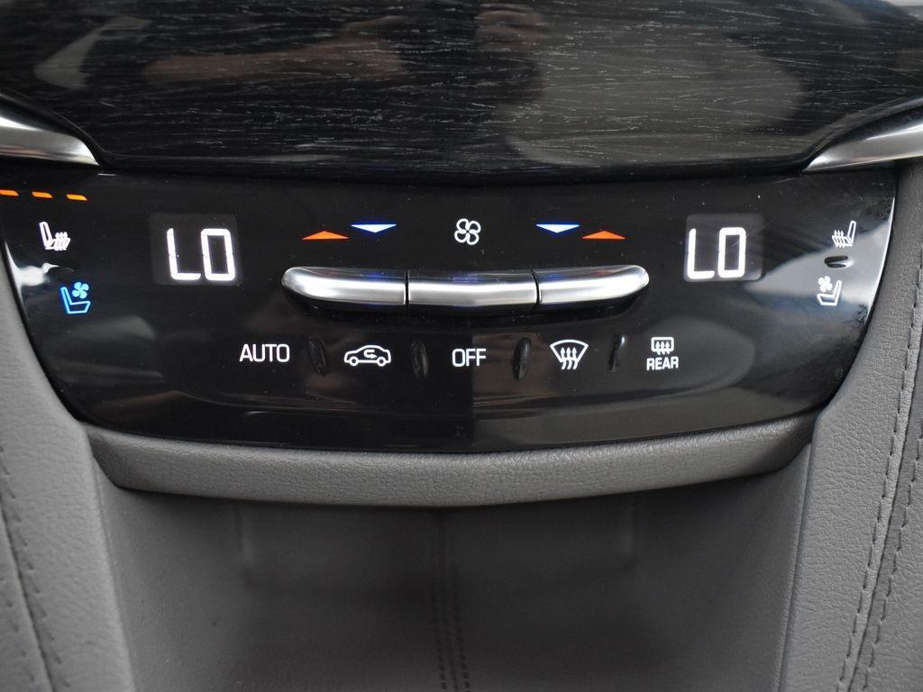 used 2022 Cadillac XT6 car, priced at $38,195