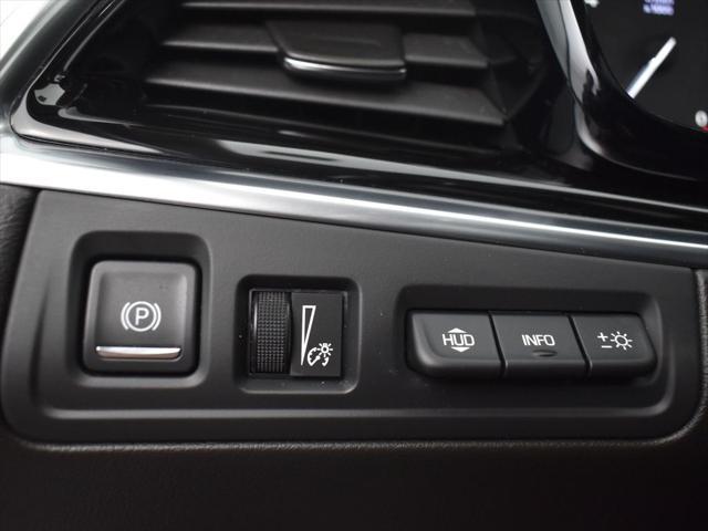 used 2023 Cadillac XT6 car, priced at $44,795