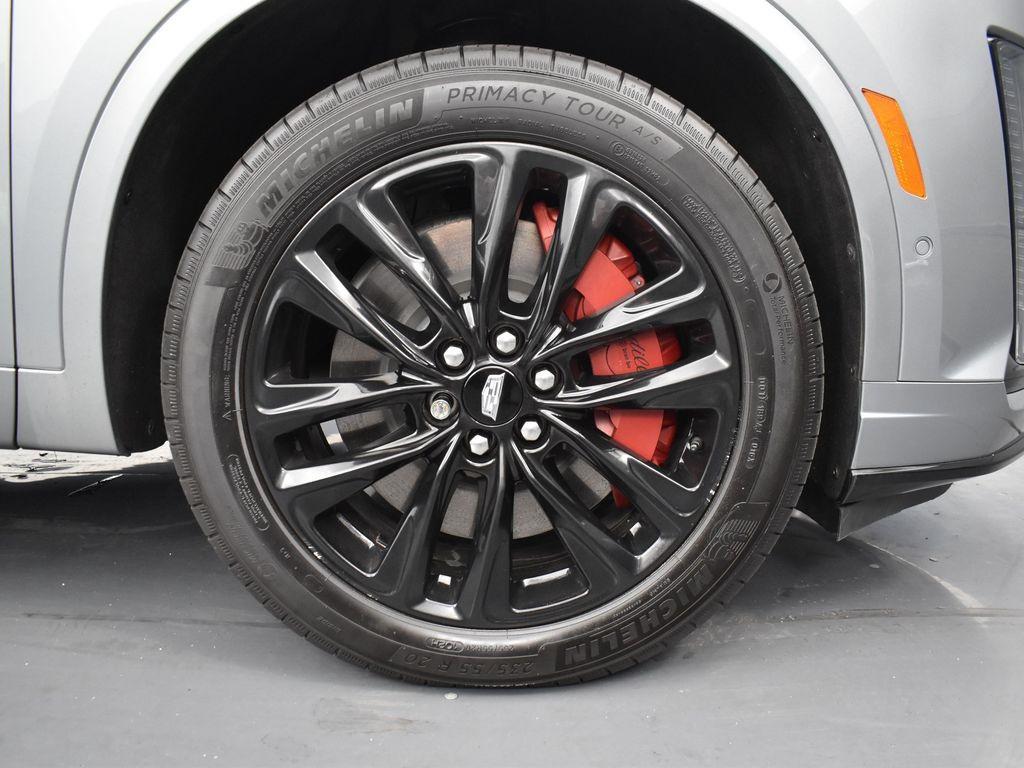 used 2024 Cadillac XT6 car, priced at $54,495