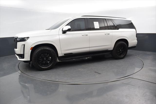 used 2022 Cadillac Escalade ESV car, priced at $73,095
