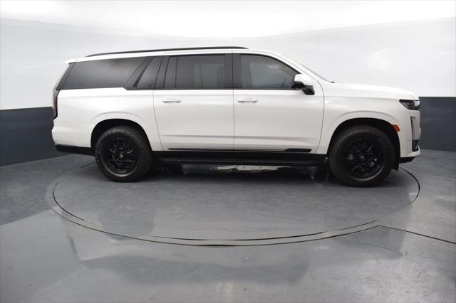 used 2022 Cadillac Escalade ESV car, priced at $73,095