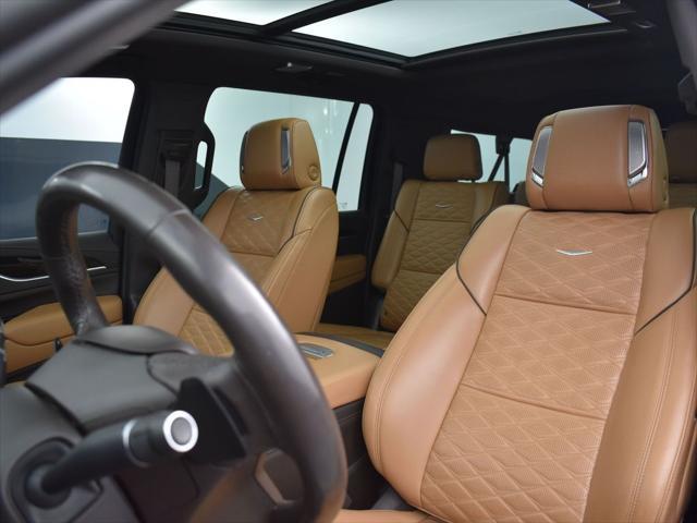 used 2022 Cadillac Escalade ESV car, priced at $73,095