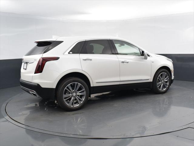 new 2025 Cadillac XT5 car, priced at $58,035