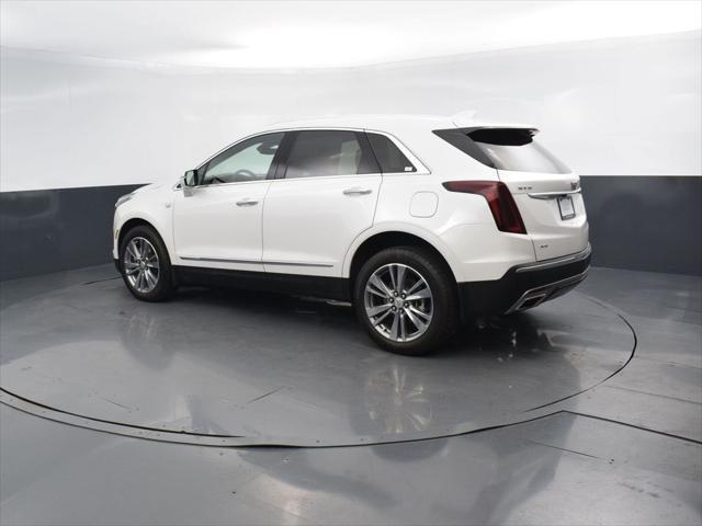 new 2025 Cadillac XT5 car, priced at $54,135