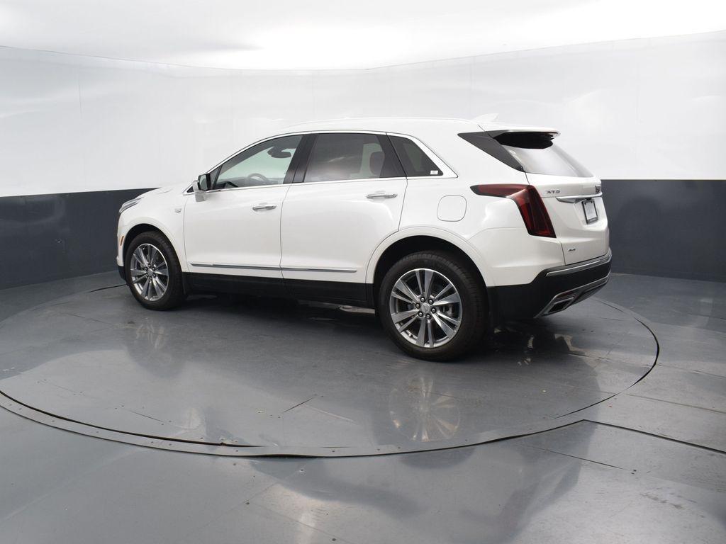 new 2025 Cadillac XT5 car, priced at $53,635