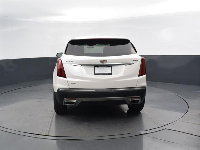 new 2025 Cadillac XT5 car, priced at $54,135