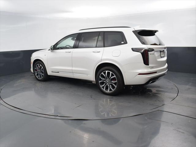 new 2025 Cadillac XT6 car, priced at $72,065