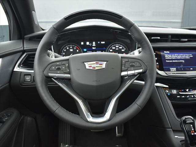 new 2025 Cadillac XT6 car, priced at $72,065