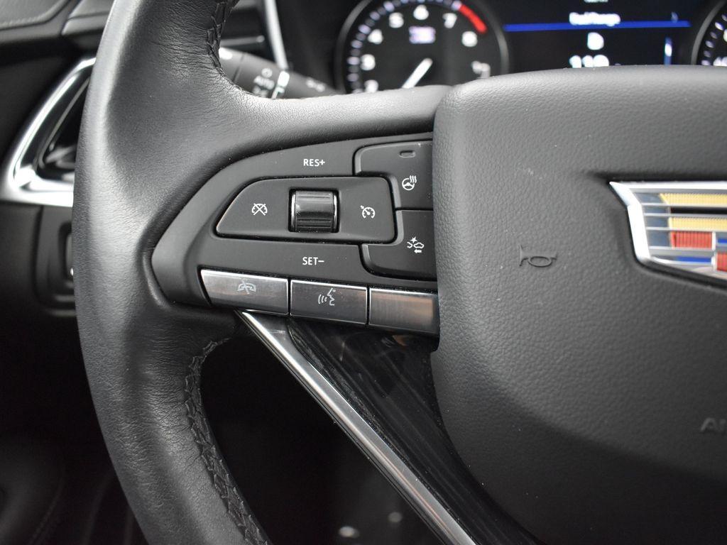 used 2021 Cadillac XT6 car