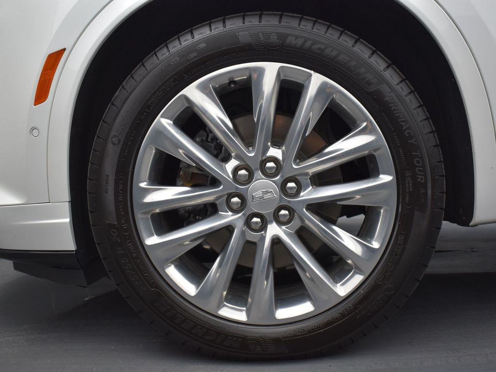 used 2021 Cadillac XT6 car