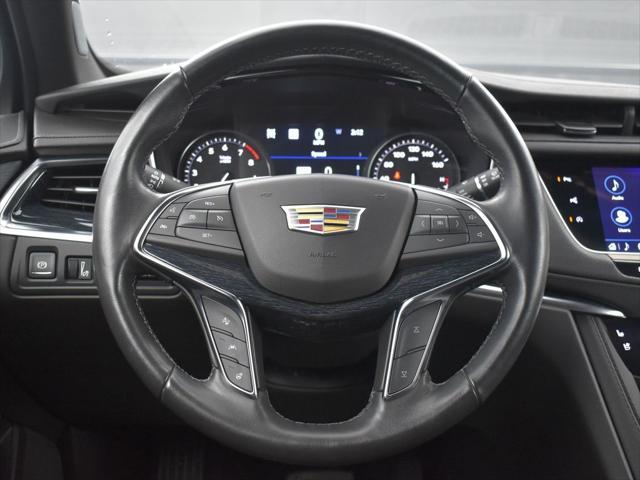 used 2024 Cadillac XT5 car, priced at $43,555