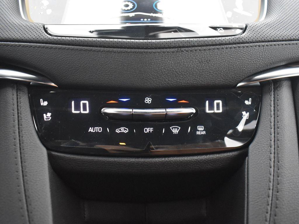 new 2025 Cadillac XT5 car, priced at $57,110
